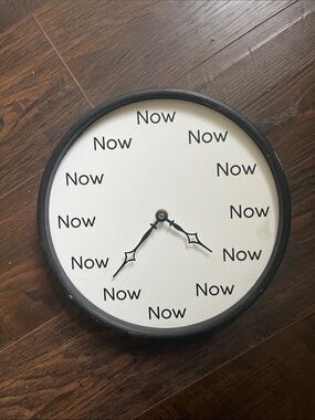 “Now” Wall Clock